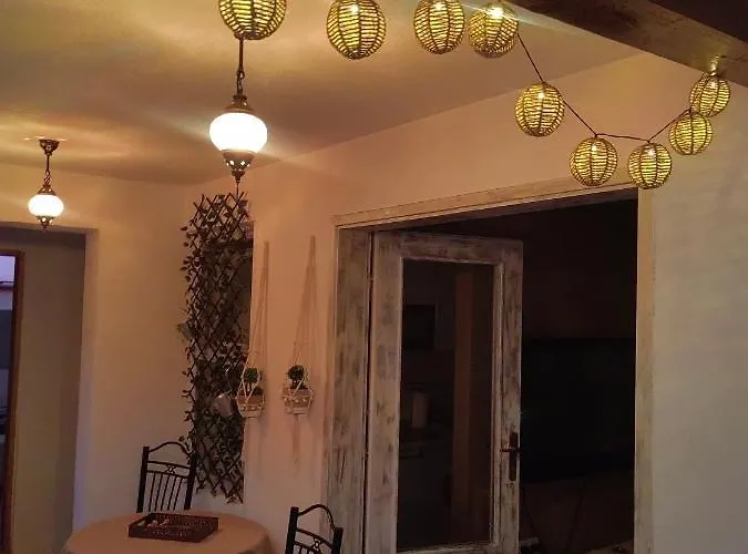 Boho Old Town דירה